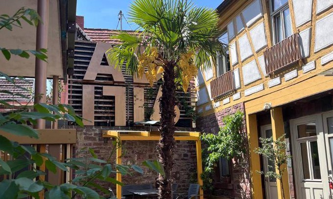 Marktheidenfeld Apartment | 125 m² Serviced apartment ∙ 3 bedrooms ∙ 8 guests