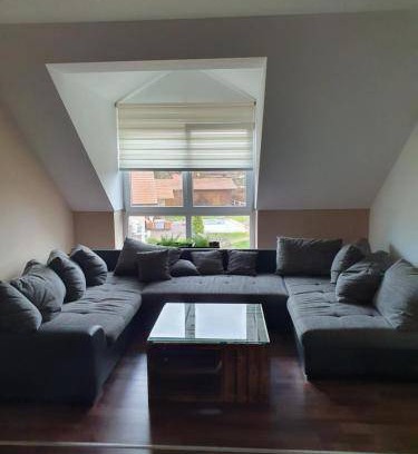Oberschneiding Apartment | 140 m² Apartment ∙ 7 bedrooms ∙ 11 guests