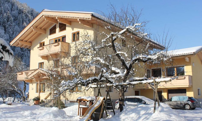Aschau Im Zillertal House | 140 m² House ∙ 3 bedrooms ∙ 8 guests