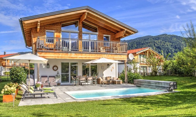 Inzell Ski Chalet | 142 m² Chalet ∙ 3 bedrooms ∙ 6 guests