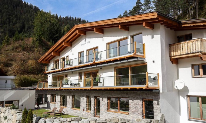 Biberwier Apartment | 142 m² Serviced apartment ∙ 4 bedrooms ∙ 9 guests