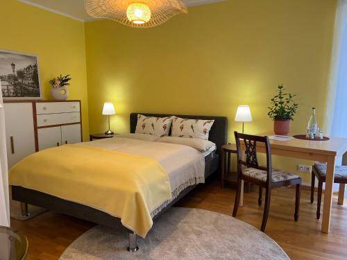 Obermenzing Bed & Breakfast | 15 m² Bed and breakfast ∙ 1 bedroom ∙ 2 guests