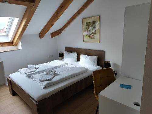 Ebersberg District Hostel | 15 m² Hostel ∙ 3 guests
