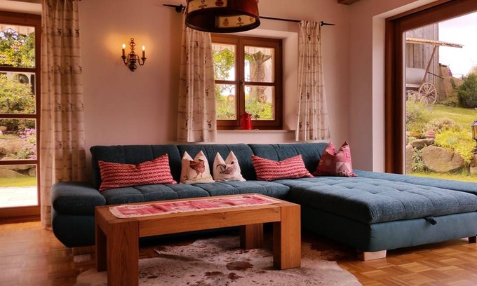 Untertraubenbach House | 150 m² House ∙ 3 bedrooms ∙ 7 guests