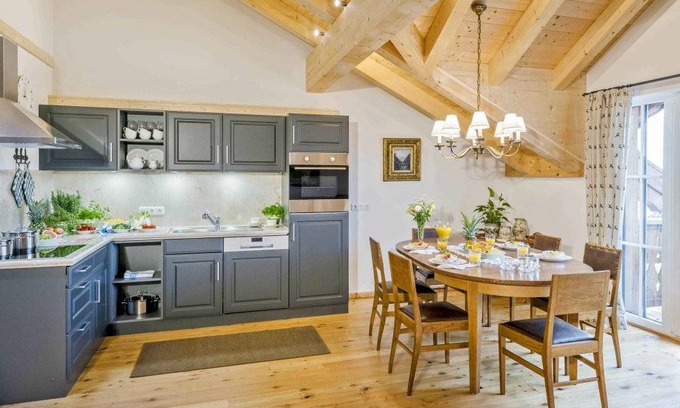 Obing Apartment | 153 m² Apartment ∙ 2 bedrooms ∙ 4 guests