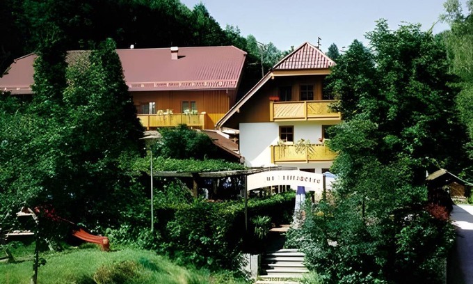 Passau Bed & Breakfast | 17 m² Bed and breakfast ∙ 3 guests