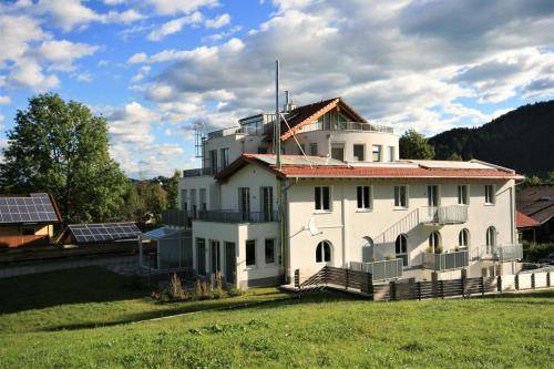 Steinach Apartment | 170 m² Apartment ∙ 3 bedrooms ∙ 6 guests