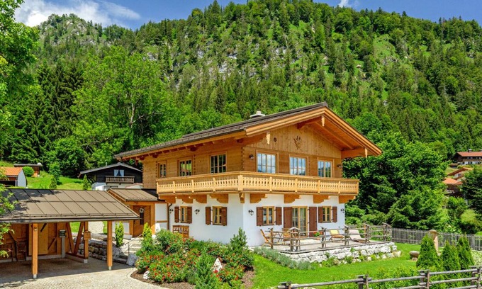 Reit im Winkl House | 170 m² House ∙ 3 bedrooms ∙ 8 guests