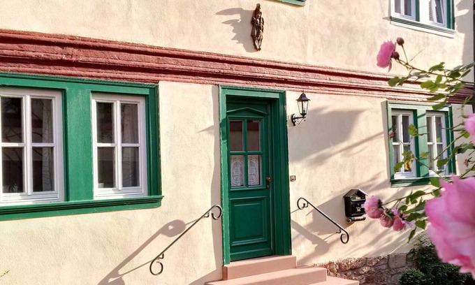 Lengfurt House | 180 m² House ∙ 3 bedrooms ∙ 6 guests