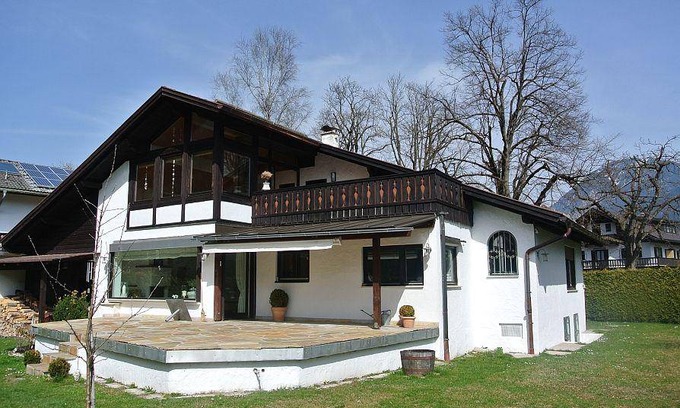 Sonnenbichl House | 180 m² House ∙ 4 bedrooms ∙ 8 guests