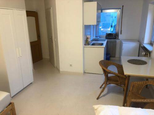 Alzenau Bed & Breakfast | 20 m² Bed and breakfast ∙ 2 guests