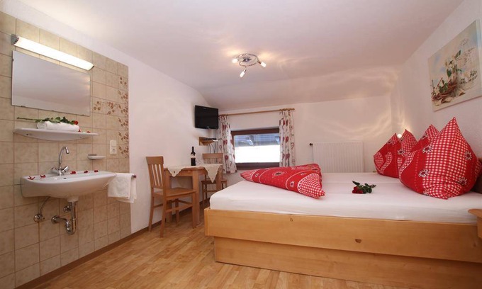 Walchsee Hotel | 20 m² Hotel ∙ 1 bedroom ∙ 2 guests