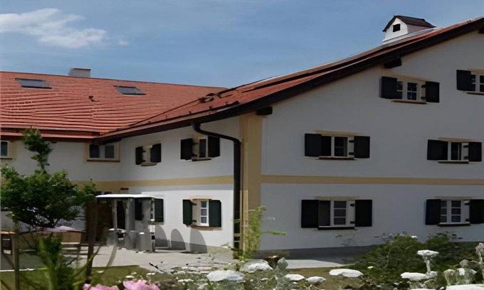 Herrsching am Ammersee Hotel | 20 m² Hotel ∙ 2 guests