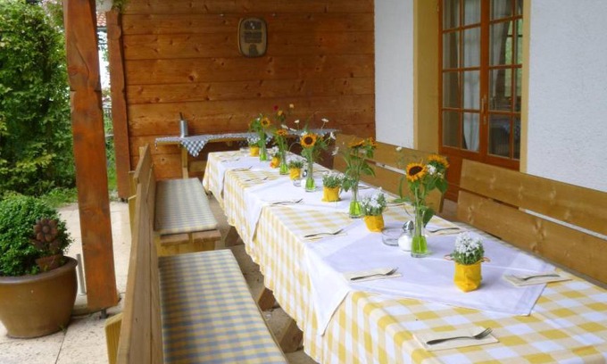 Eurasburg Bed & Breakfast | 25 m² Bed and breakfast ∙ 8 guests