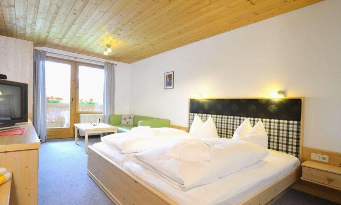 Anras Hotel | 25 m² Hotel ∙ 1 bedroom ∙ 2 guests