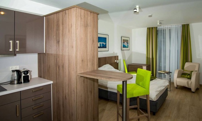 Bogenhausen Apartment | 27 m² Apartment ∙ 1 guest