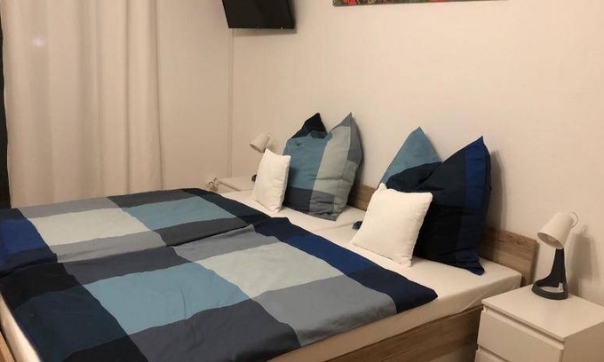 Gilching Bed & Breakfast | 28 m² Bed and breakfast ∙ 2 guests