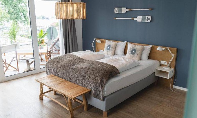 Seeon-Seebruck Hotel | 30 m² Hotel ∙ 4 guests