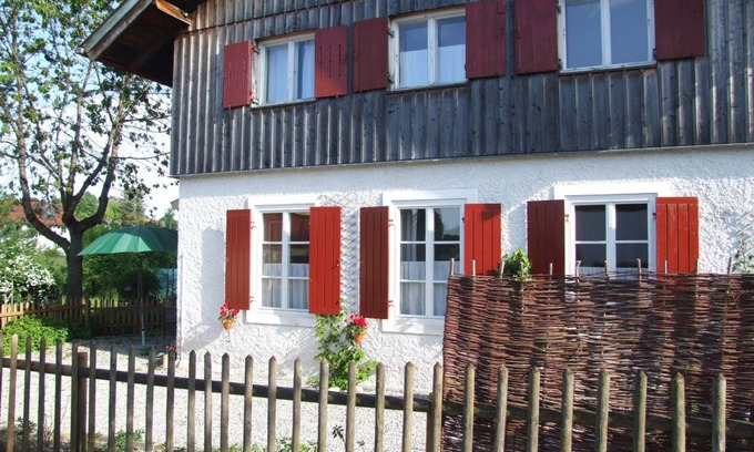 Seehausen am Staffelsee Apartment | 31 m² Apartment ∙ 1 bedroom ∙ 3 guests