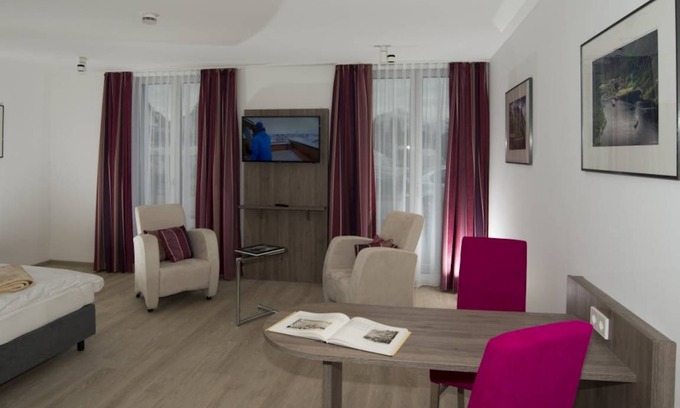 Bogenhausen Apartment | 32 m² Apartment ∙ 2 guests