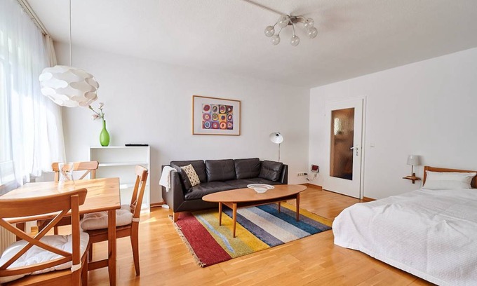 Sendling Apartment | 34 m² Apartment ∙ 1 bedroom ∙ 2 guests
