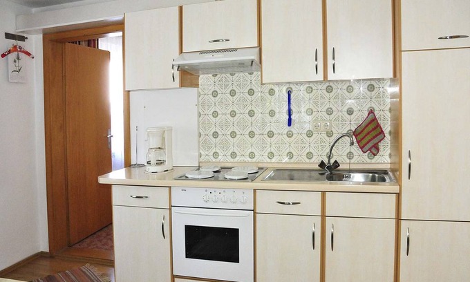 Bad Endorf Apartment | 34 m² Apartment ∙ 2 guests