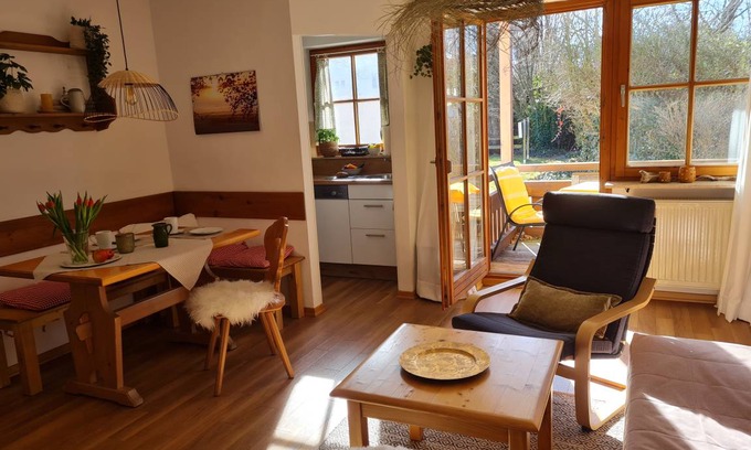Arlaching Apartment | 36 m² Apartment ∙ 2 guests
