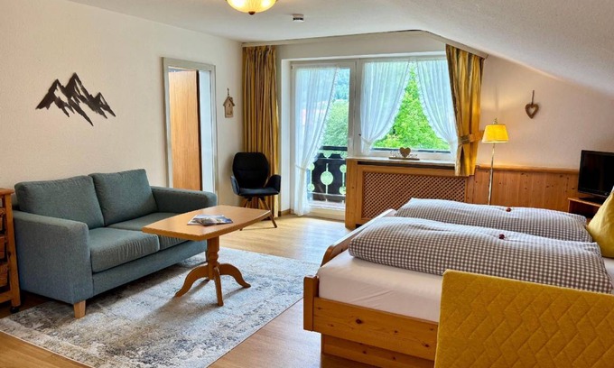 Mittenwald Apartment | 36 m² Apartment ∙ 2 guests
