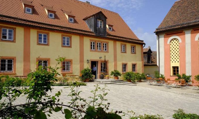 Gnotzheim Hotel | 37 m² Hotel ∙ 10 guests