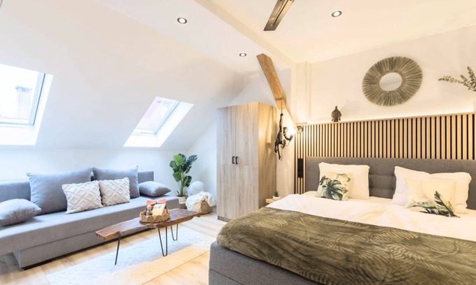 Hof Apartment | 39 m² Apartment ∙ 1 bedroom ∙ 4 guests