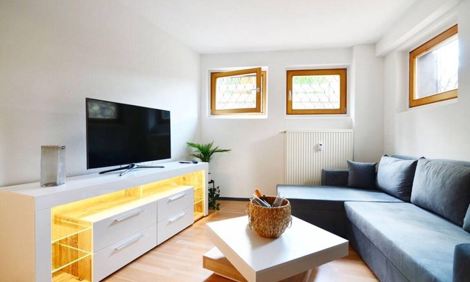 Josefsthal Apartment | 40 m² Apartment ∙ 2 bedrooms ∙ 4 guests
