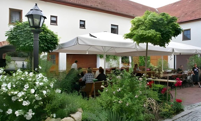 Pornbach Bed & Breakfast | 40 m² Bed and breakfast ∙ 2 bedrooms ∙ 6 guests
