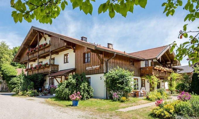 Chieming Apartment | 41 m² Apartment ∙ 1 bedroom ∙ 3 guests