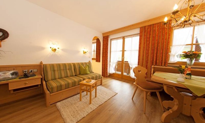 Groissenbach Apartment | 42 m² Apartment ∙ 2 guests