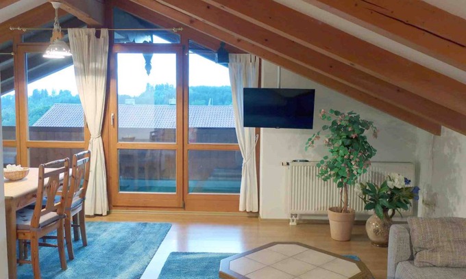 Bad Endorf Apartment | 43 m² Apartment ∙ 2 guests