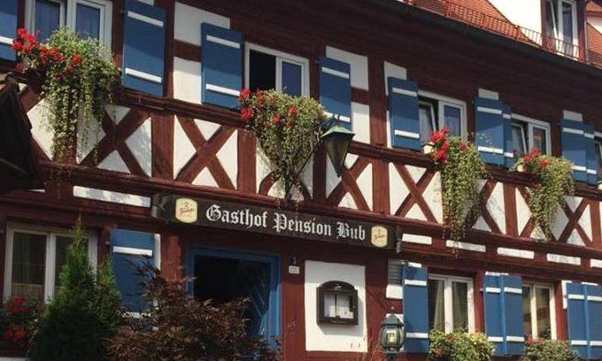 Zirndorf Bed & Breakfast | 43 m² Bed and breakfast ∙ 2 bedrooms ∙ 6 guests