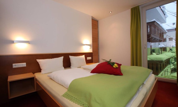 Paznaun Apartment | 44 m² Apartment ∙ 2 bedrooms ∙ 6 guests