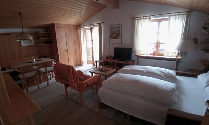 Aschau im Chiemgau Apartment | 45 m² Apartment ∙ 1 bedroom ∙ 4 guests