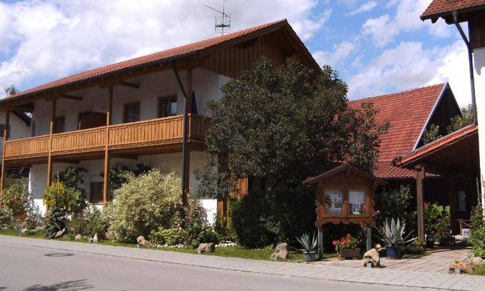 Safferstetten Apartment | 45 m² Apartment ∙ 3 guests
