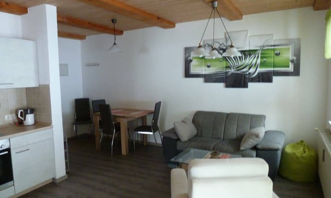 Schwarzenbach Apartment | 45 m² Apartment ∙ 2 bedrooms ∙ 4 guests