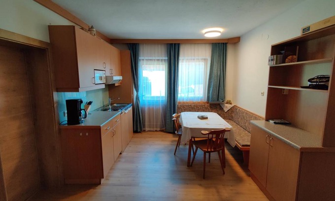 Assling Apartment | 45 m² Apartment ∙ 2 bedrooms ∙ 5 guests