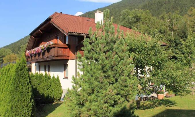 Fulpmes Apartment | 48 m² Apartment ∙ 1 bedroom ∙ 4 guests