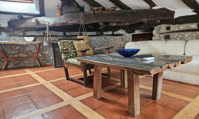 Colindres Apartment | 50 m² Apartment ∙ 2 bedrooms ∙ 4 guests