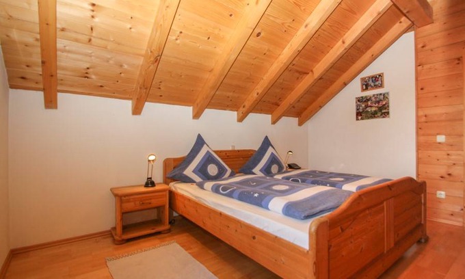 Traunstein Apartment | 50 m² Apartment ∙ 2 guests