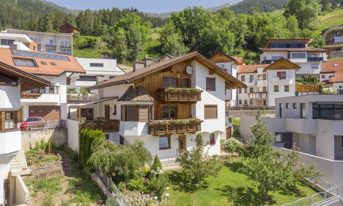 Fliess Apartment | 52 m² Apartment ∙ 2 bedrooms ∙ 5 guests