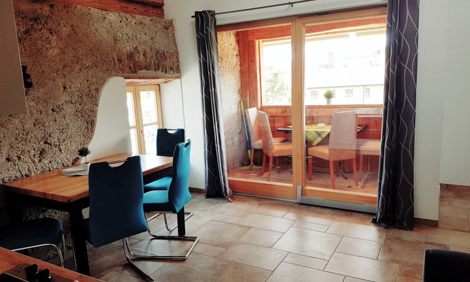 Tittmoning Apartment | 52 m² Apartment ∙ 2 bedrooms ∙ 2 guests