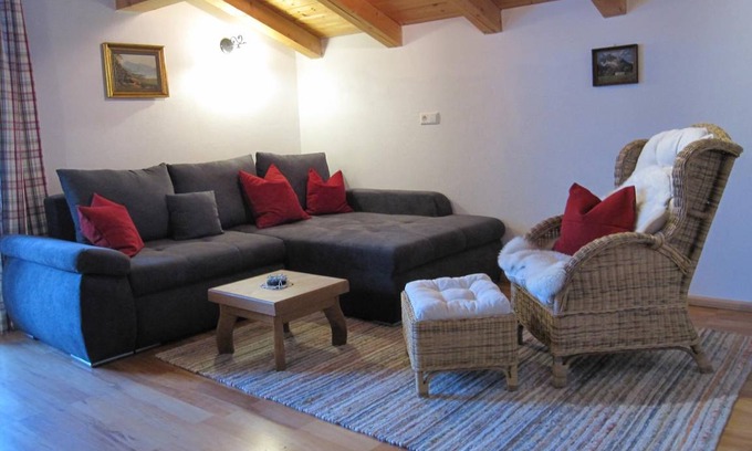 Bichl Apartment | 52 m² Apartment ∙ 2 guests