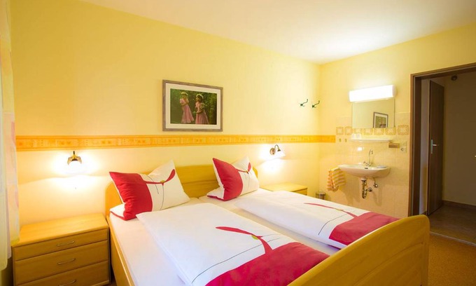 Habischried Apartment | 52 m² Apartment ∙ 2 bedrooms ∙ 4 guests