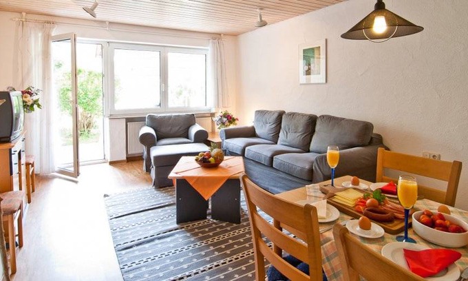 Dorf Apartment | 54 m² Apartment ∙ 2 bedrooms ∙ 4 guests