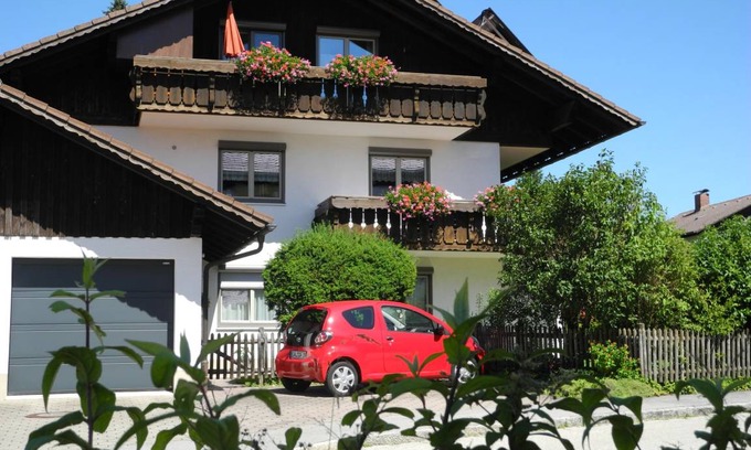 Nesselwang Apartment | 54 m² Apartment ∙ 2 bedrooms ∙ 4 guests
